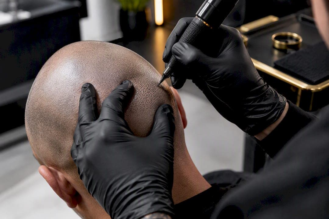 Kopfhaut Tattoo Betäubung: Was Cremes wirklich leisten